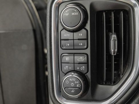 Used 2021 Chevrolet Silverado 1500 RST w/ Texas Edition Plus AWD/4WD image 27