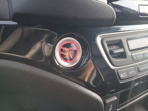 Used 2019 Honda Ridgeline Black Edition image 25