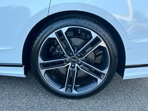 New 2025 Audi A8 L 3.0T image 51