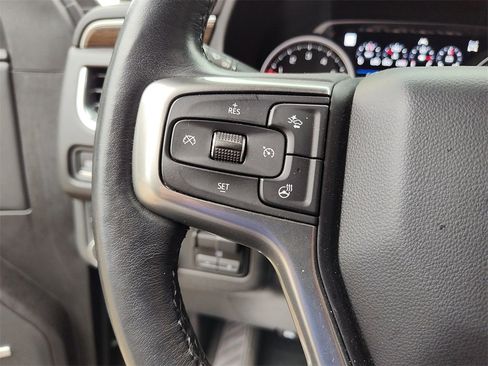 Used 2021 Chevrolet Tahoe Premier w/ Premium Package image 27