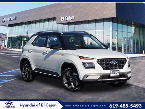 New 2025 Hyundai Venue Limited image 1