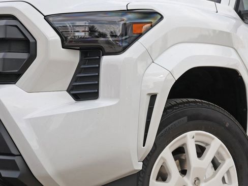 New 2026 Toyota Tacoma SR5 AWD/4WD image 13