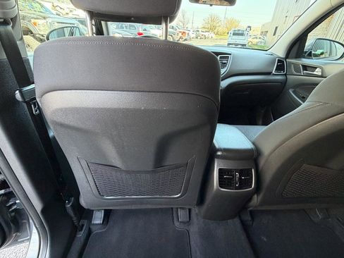 Used 2017 Hyundai Tucson Sport image 18