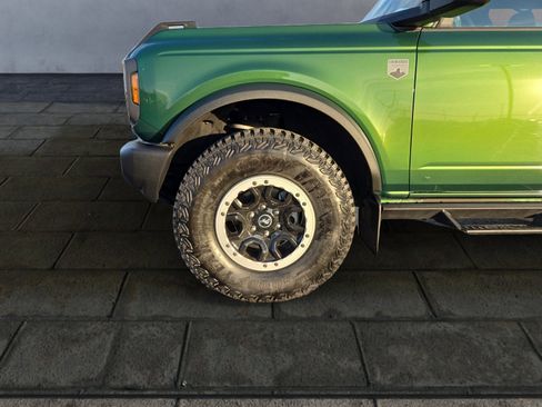 Certified 2023 Ford Bronco Big Bend w/ Sasquatch Package image 26