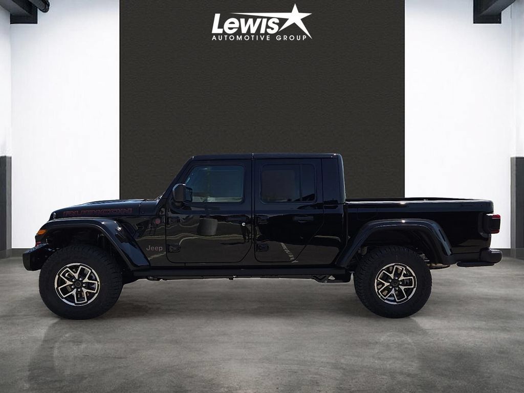 Used 2025 Jeep Gladiator Rubicon AWD/4WD image 5