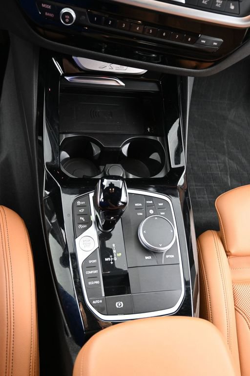 Used 2024 BMW X3 sDrive30i w/ Convenience Package RWD image 17