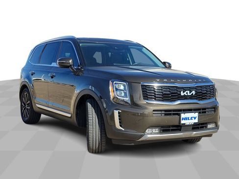 Used 2022 Kia Telluride SX w/ Towing Package image 2