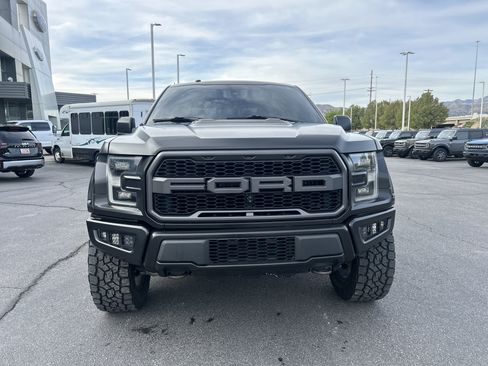 Used 2018 Ford F150 Raptor w/ Equipment Group 802A Luxury AWD/4WD image 8