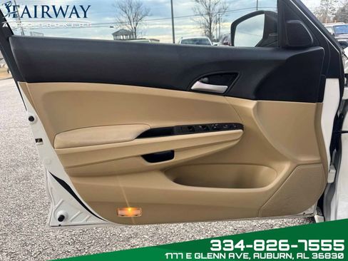 Used 2012 Honda Accord LX image 25