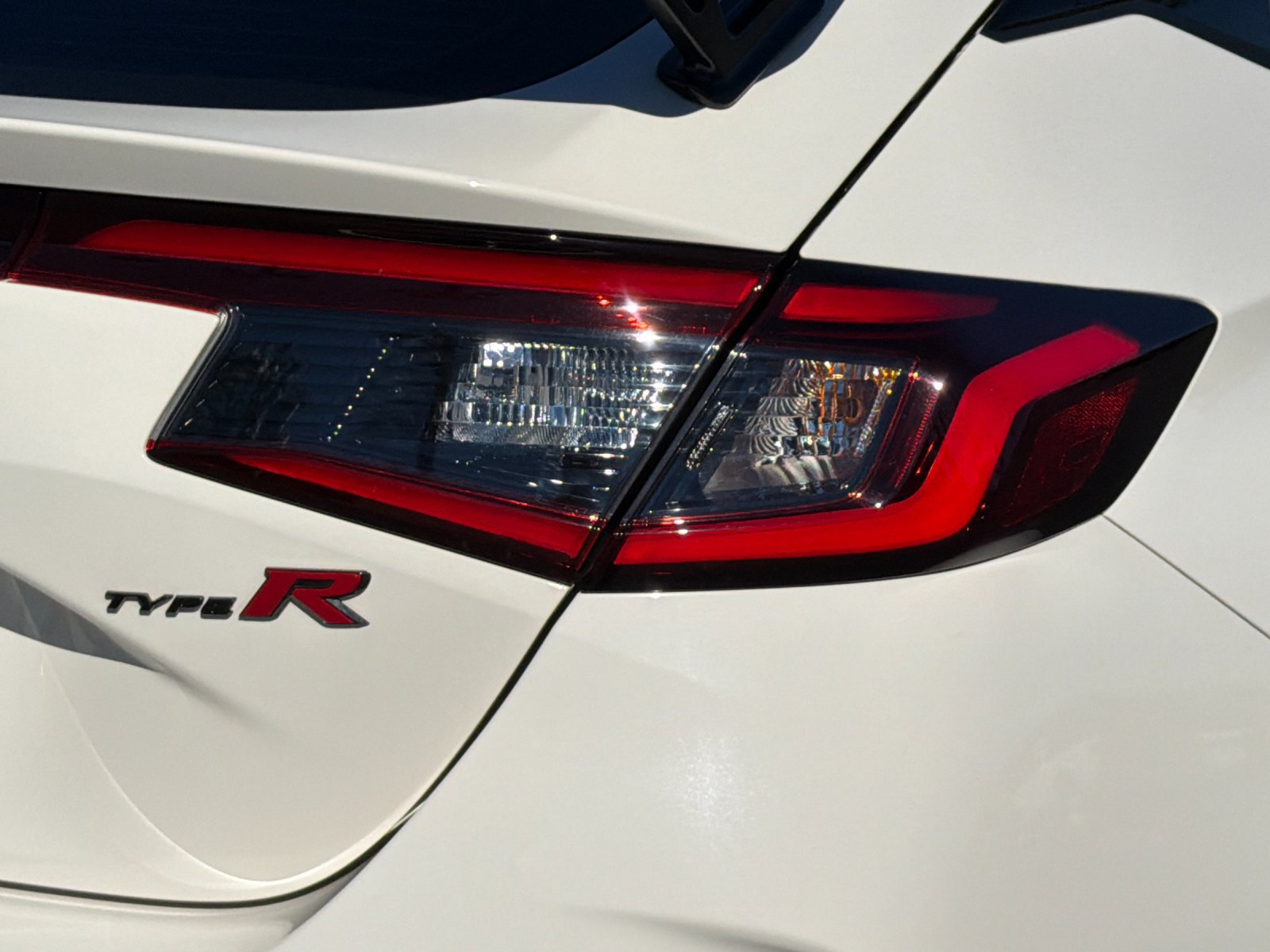 Used 2025 Honda Civic Type R image 24