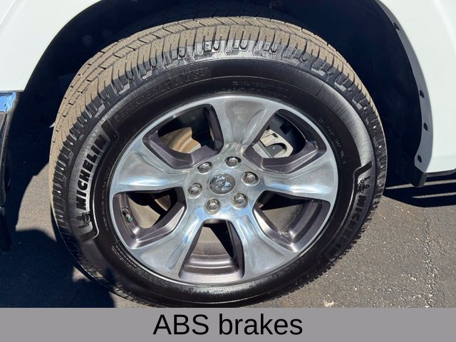 Used 2022 RAM 1500 Laramie AWD/4WD image 12