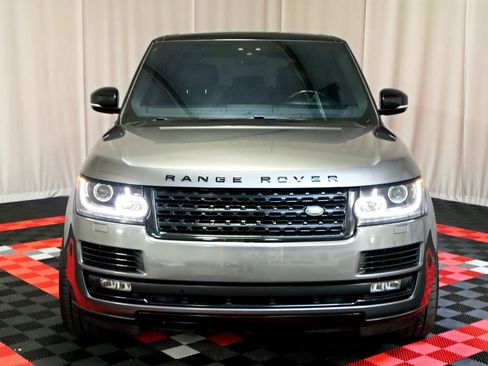 Used 2017 Land Rover Range Rover Supercharged AWD/4WD image 4