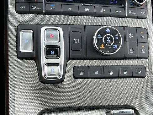 Certified 2022 Hyundai Palisade Calligraphy image 32