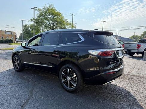 Used 2022 Buick Enclave Essence w/ Sport Touring Edition AWD/4WD image 5
