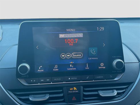 Used 2023 Nissan Altima 2.5 SR image 14