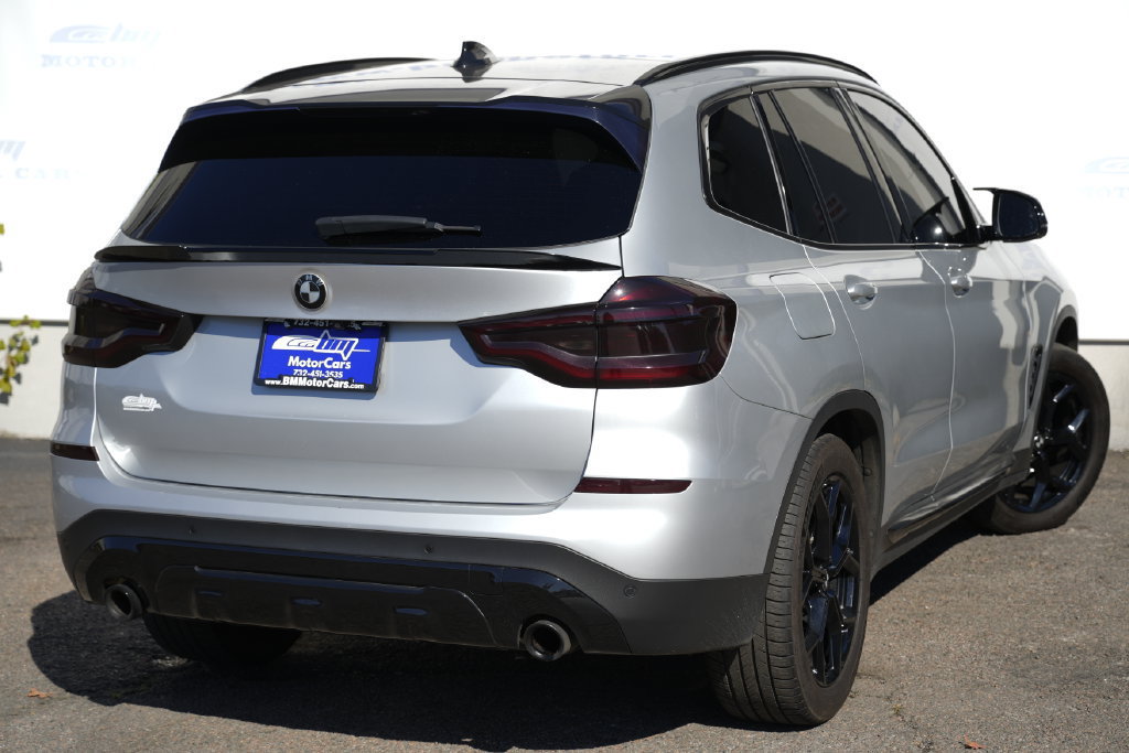 Used 2021 BMW X3 xDrive30e w/ Premium Package AWD/4WD image 3