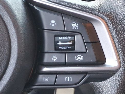 Used 2023 Subaru Crosstrek 2.0i image 22