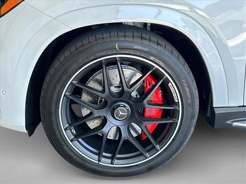 New 2026 Mercedes-Benz GLE 63 AMG S image 10