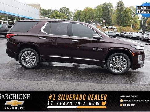 Used 2023 Chevrolet Traverse High Country w/ LPO, Floor Liner Package image 1