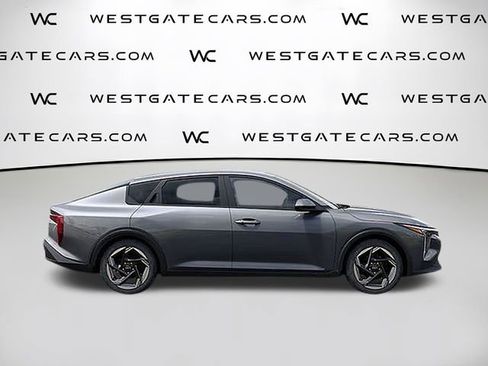 New 2025 Kia K4 EX image 25