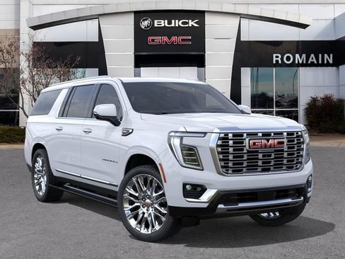 New 2026 GMC Yukon XL Denali w/ Denali Reserve Package AWD/4WD image 7