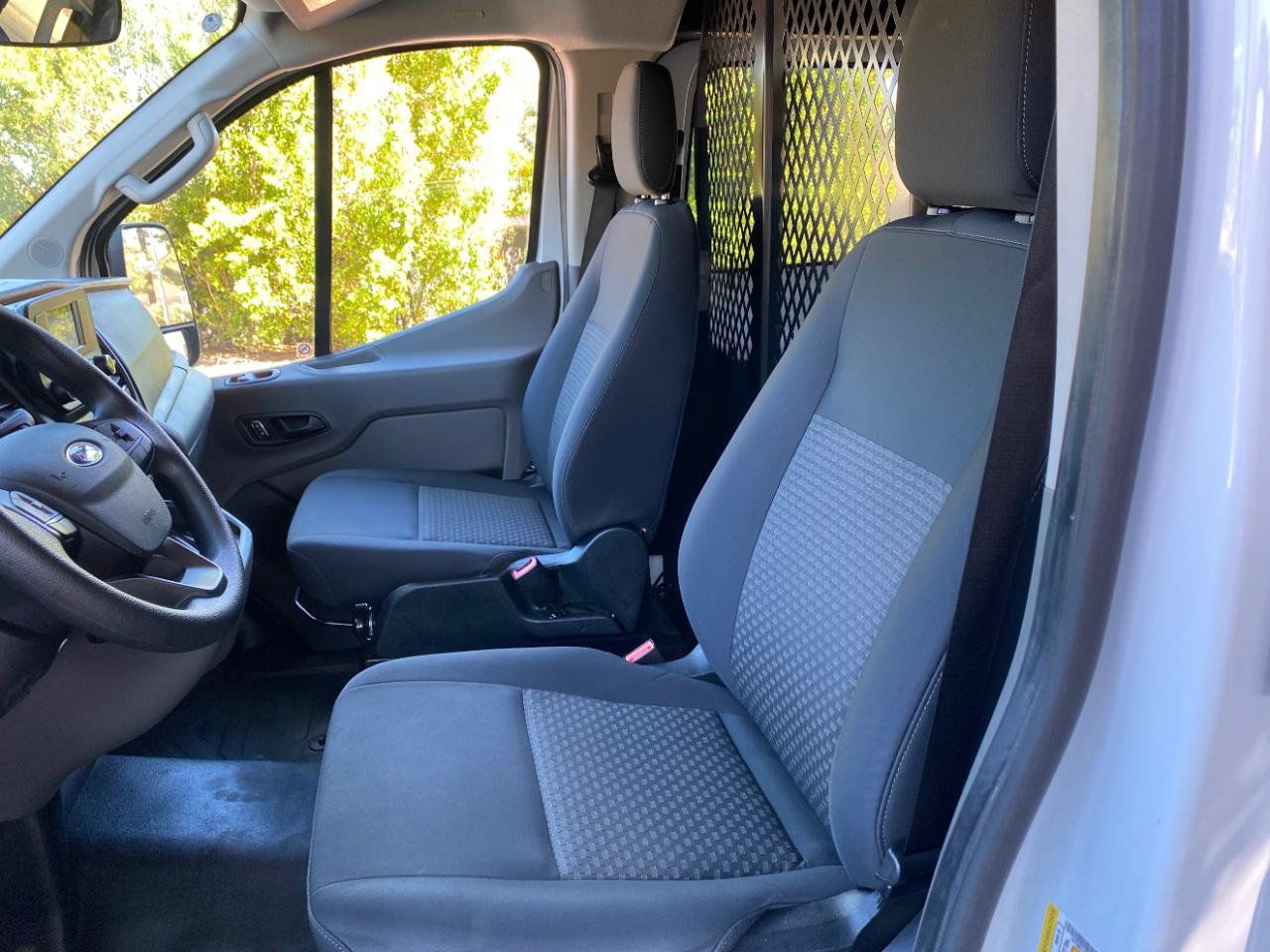 Used 2025 Ford Transit 250 Low Roof w/ Exterior Upgrade Package RWD image 21