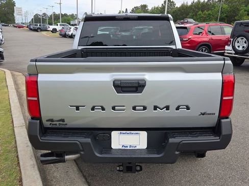 New 2026 Toyota Tacoma SR AWD/4WD image 11