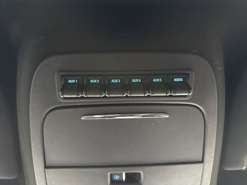 Used 2024 Ford F350 Platinum image 37