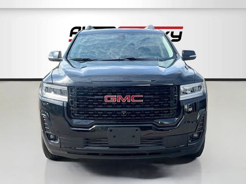 Used 2023 GMC Acadia Denali w/ Black Diamond Edition FWD image 2