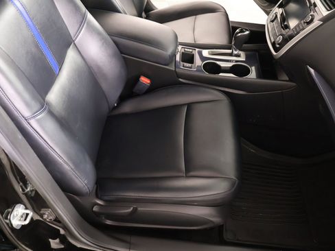 Used 2018 Nissan Altima 2.5 SR w/ SR Midnight Edition image 13