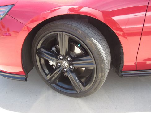 Used 2023 Honda Accord Sport image 5
