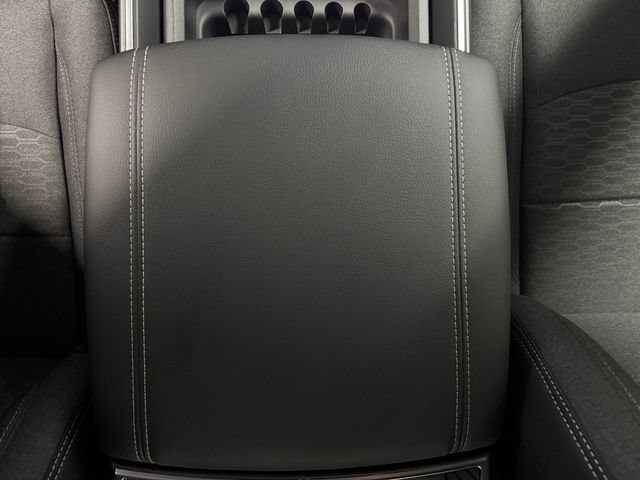 New 2027 RAM 2500 Big Horn AWD/4WD image 17