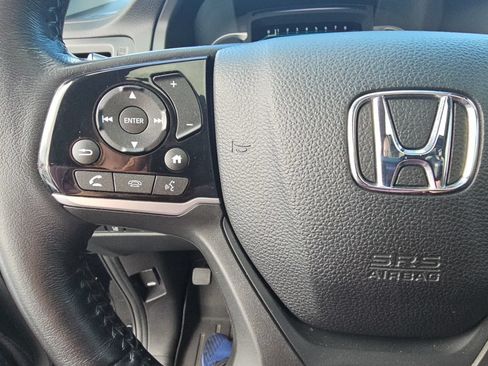 Used 2020 Honda Pilot Elite image 11