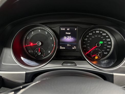 Used 2019 Volkswagen Atlas SE FWD image 32