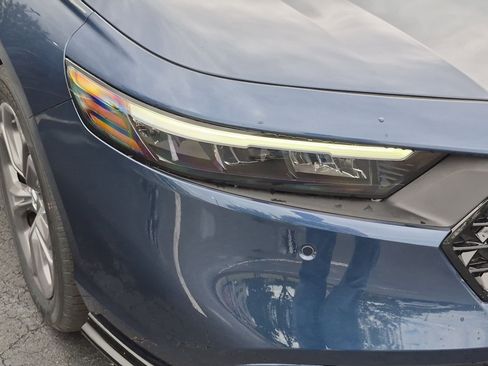 New 2026 Honda Accord EX-L image 9