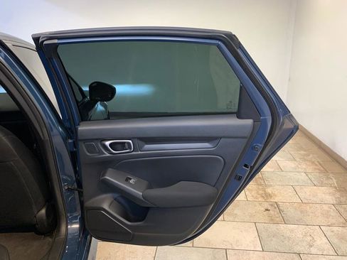 Used 2025 Honda Civic Sport image 36