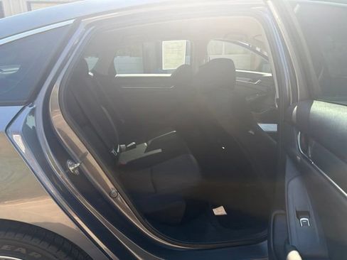 Used 2019 Honda Accord LX image 23