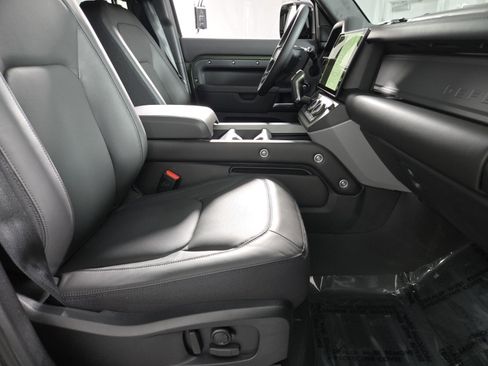 New 2026 Land Rover Defender 110 X image 3