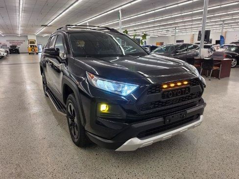 Used 2019 Toyota RAV4 Adventure w/ Advanced Technology Package AWD/4WD image 4