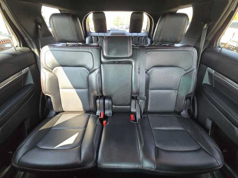 Used 2017 Ford Explorer Sport w/ Equipment Group 401A AWD/4WD image 18