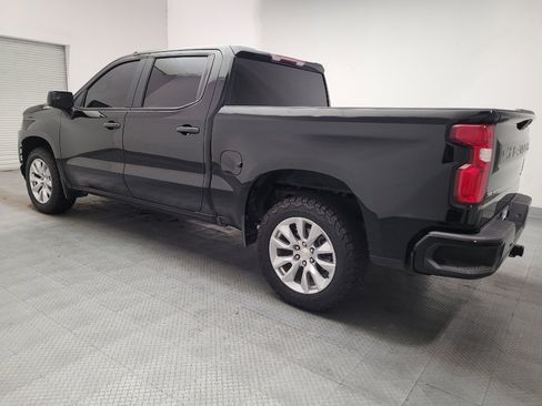 Used 2020 Chevrolet Silverado 1500 Custom w/ Custom Value Package RWD image 3