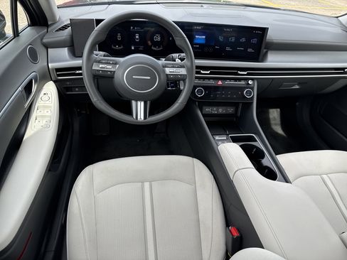 Certified 2026 Hyundai Sonata SEL FWD image 7