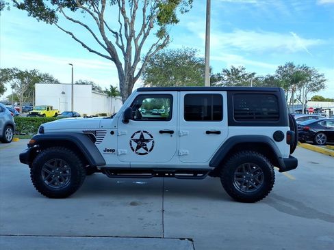 Used 2025 Jeep Wrangler Sport S image 2