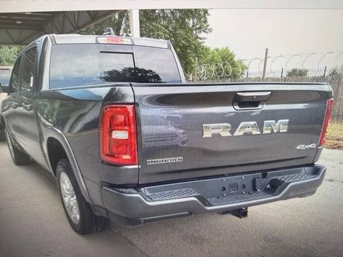 Used 2025 RAM 1500 Big Horn AWD/4WD image 2