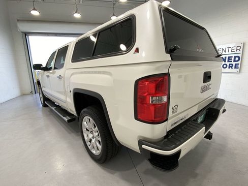 Used 2015 GMC Sierra 1500 Denali w/ Driver Alert Package AWD/4WD image 6
