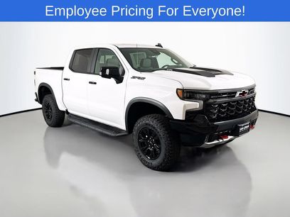 New 2026 Chevrolet Silverado 1500 ZR2 w/ LPO, Dark Essentials Package