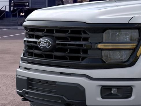 New 2026 Ford F150 XLT w/ XLT Black Appearance Package AWD/4WD image 20