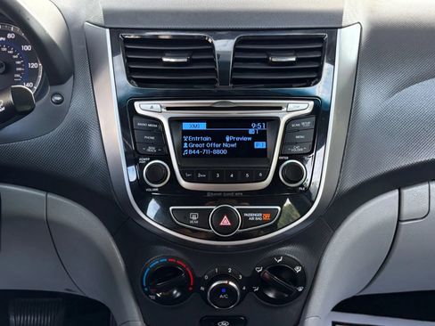 Used 2016 Hyundai Accent SE w/ Option Group 03 FWD image 23