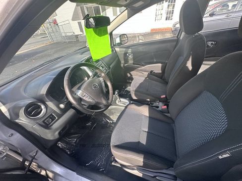 Used 2015 Nissan Versa Note SV image 1