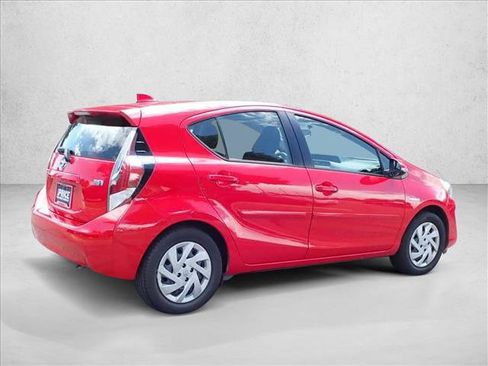Used 2015 Toyota Prius C Two FWD image 4